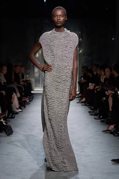 Look 56